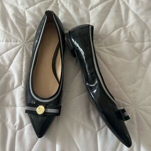 Tommy Hilfiger Black flats with bow detail